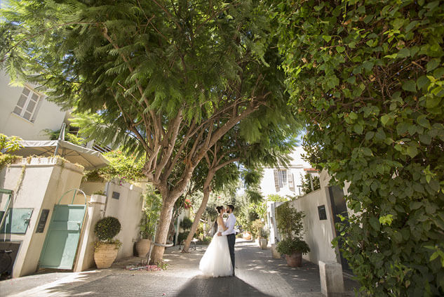  צילום מחוץ לעדשה-צלמים לחתונה במרכז מומלצים במחיר שפוי 